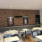 La Demeure Des 2 Tresors Otel 3*