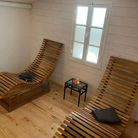 Hotel La Demeure Des 2 Tresors 3*