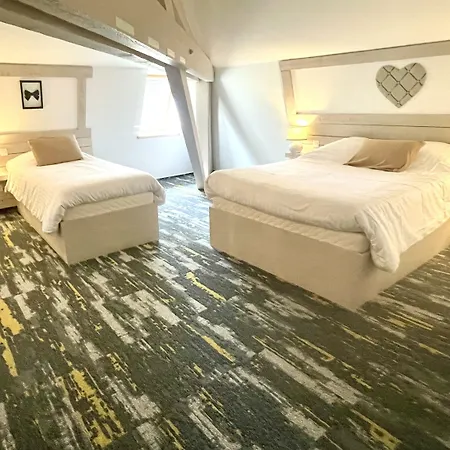 La Demeure Des 2 Tresors 3* 라브레세