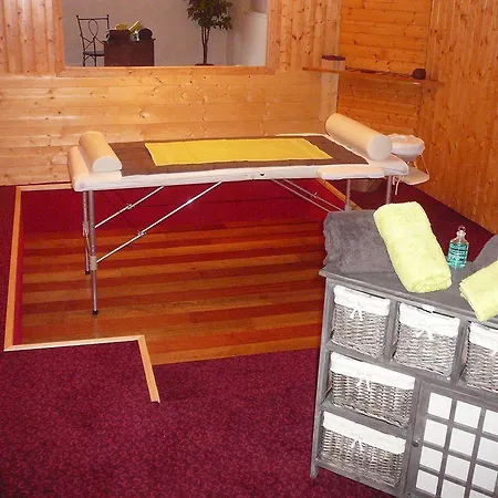 La Demeure Des 2 Tresors Hotell 3*