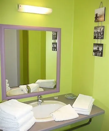 La Demeure Des 2 Tresors Hotel