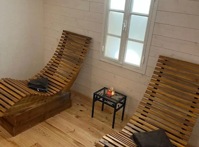 Hotel La Demeure Des 2 Tresors 3*