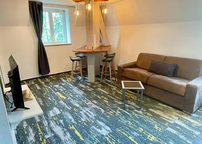 La Demeure Des 2 Tresors Hotel